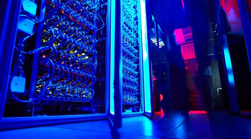 Illustrative image for article on job cuts at AWS and elsewhere in the tech sector.